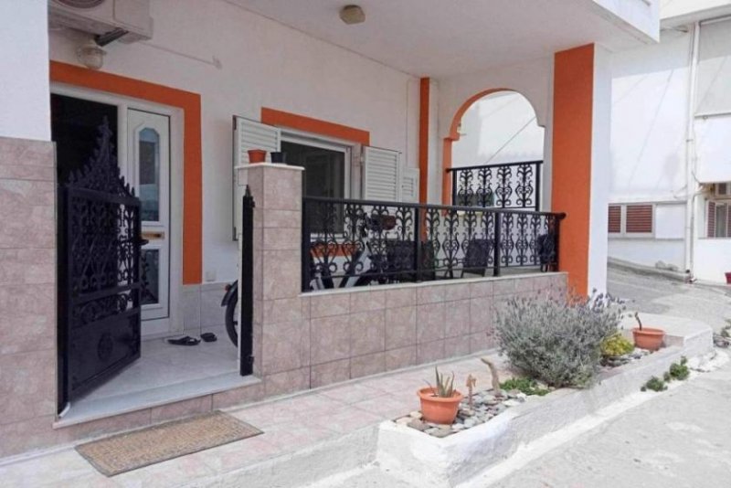 Sitia Kreta, Sitia: Moderne 3-Zimmer-Wohnung mit Balkon und Meerblick zu verkaufen Wohnung kaufen